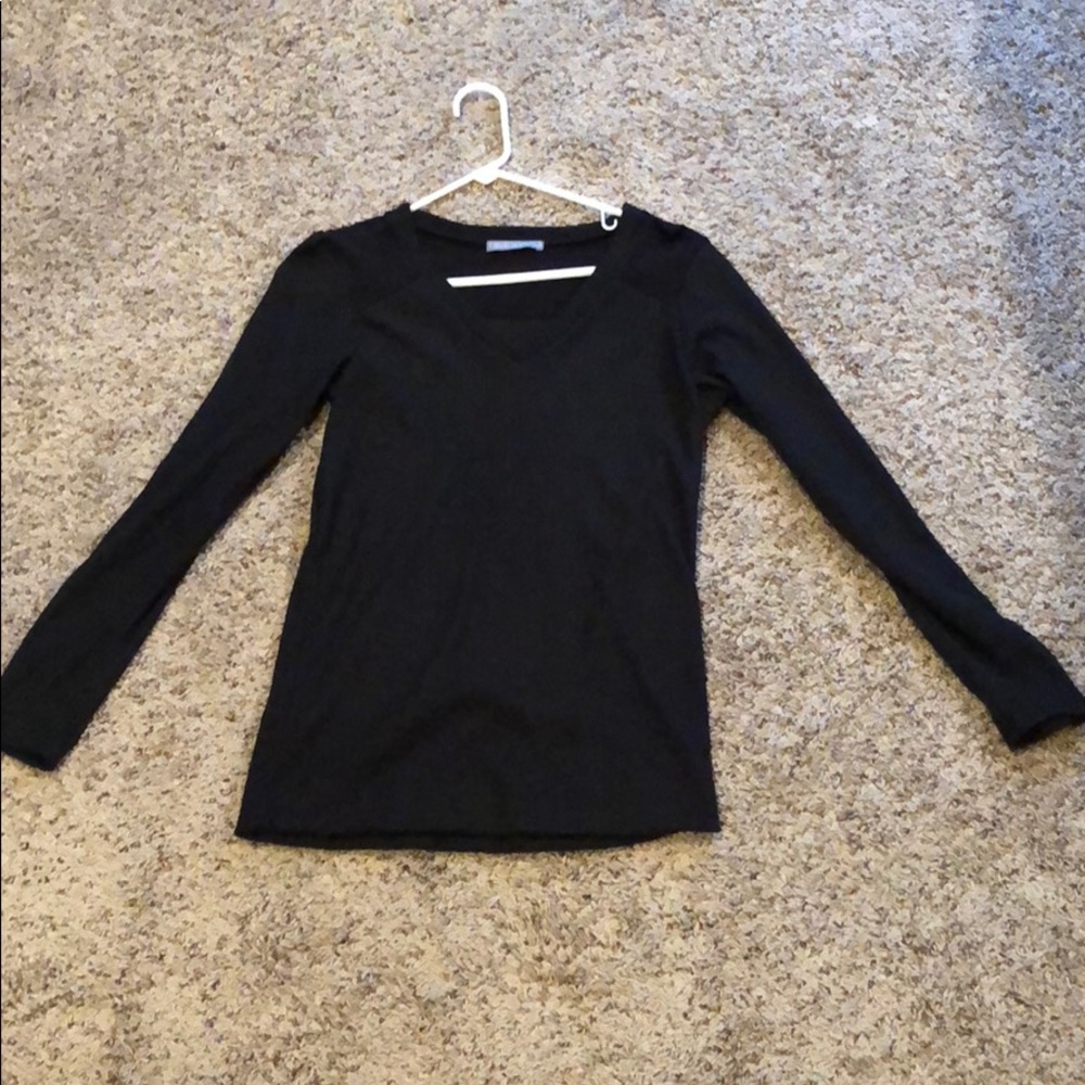 Loveappella sweater